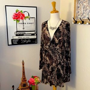 Torrid - Mesh Long Sleeve Surplice Babydoll Top - 1X